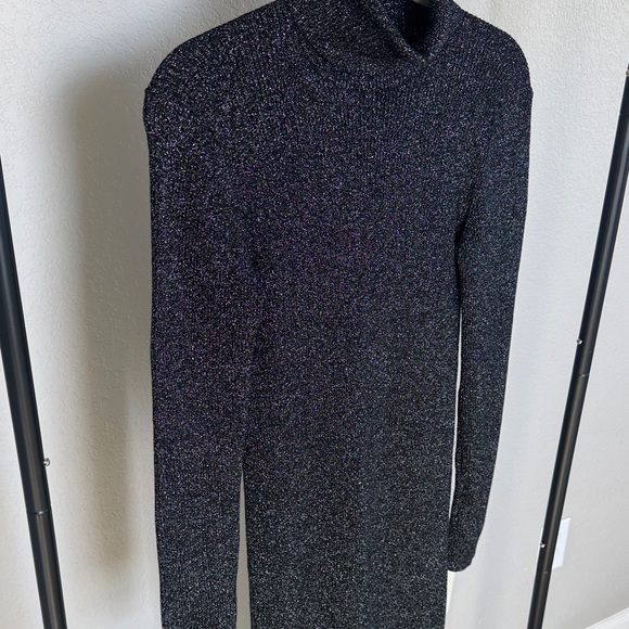 Express black dress with sparkle ! - Long Sleeve - Picture 5 of 13